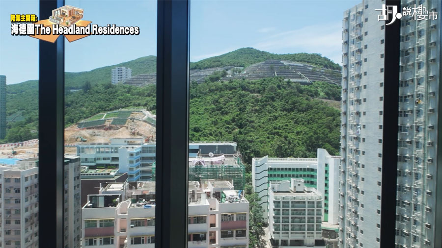看到少量墳景